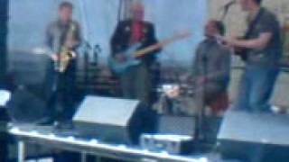 Martin Stephenson - Sweet Misdemeanour @ Seahouses Festival 09