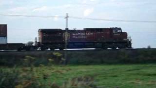 preview picture of video 'Canadian Pacific Railway AC4400CW 9653'