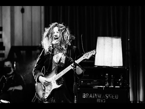 Mother's Cake – The Operator