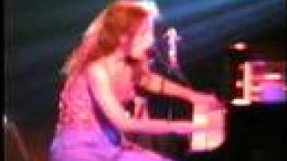 Tori Amos - Space Dog