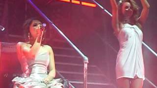 Fall - The Saturdays (Live &quot;The Work Tour&quot; 2009, Newcastle)