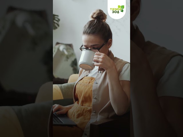 Vídeo relacionado con Ahmad Tea - Green Tea - té verde elaborado con hojas y puntas de té chino Chun Mee - suelto - 250g (Paquete de 2)