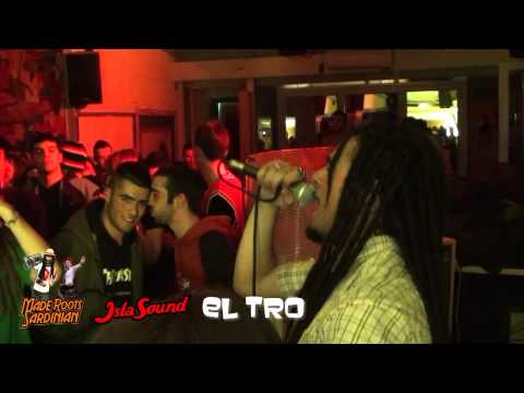 ROOTSMAN I - Shame (TRAIN TO ROOTS) with SISTA NAMELY & ISLA SOUND Live @ EL TRO _ Alghero