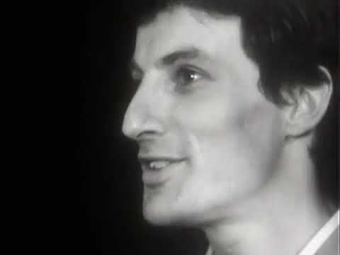 Hugues Aufray (🇱🇺 ESC 1964) interviewed (Carrefour, 27/02/1965)