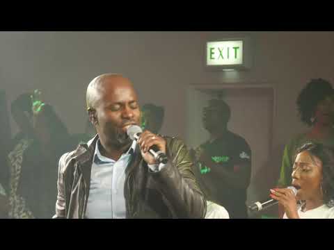 Muri Mwari Baba-Pst Rich (Richard Chimbetete)