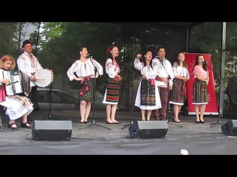 Rumunské slavnosti 2016 -  Moldavský soubor z Čech  č.1