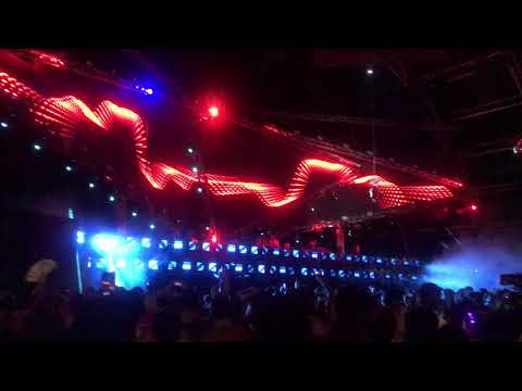 The Martinez Brothers Resistance Island ultra 2019