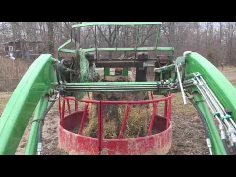 2005 John Deere 4320 in Ohio winter 2017