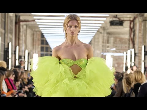ALEXANDRE VAUTHIER Haute Couture Spring 2023 Paris - Fashion Channel