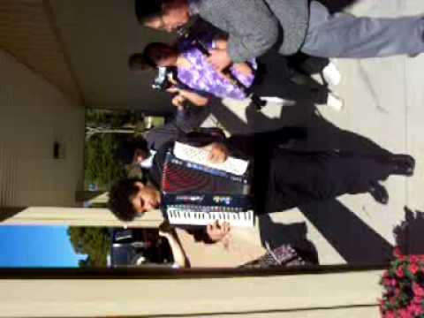 Lesnoto played by Trio Slavej