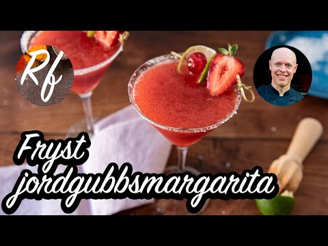 Fryst jordgubbsmargarita eller frozen strawberry margarita är en variant på Margarita men med extra is och jordgubbar som mixas till en läskande slushig och festlig cocktail.>