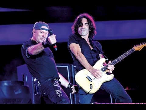 Vasco Rossi - Qui Si Fa La Storia [Live at Olimpico - Roma 25/06/2014]