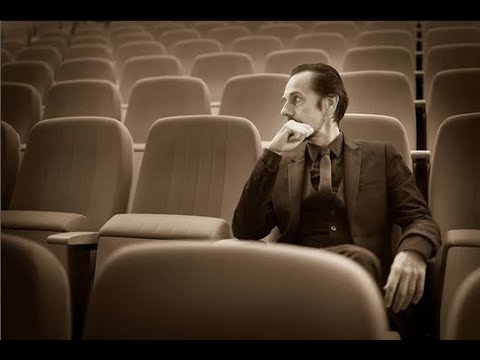 “El porvenir no llega, el pasado no importa”, de Diego Vasallo, ed. DIFÁCIL