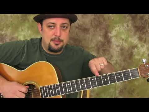 How to USE the Ultimate E Blues run (Acoustic Soloing Lesson)
