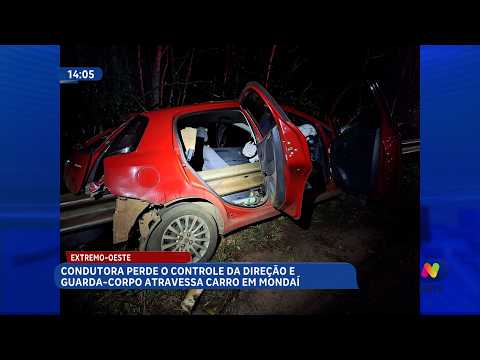 Motorista perde controle e guarda-corpo atravessa veículo em Mondaí