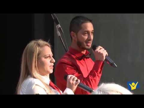 ХОР "Б" Кюстендил - ОБИЧАМЕ ТЕ ХРИСТЕ (live version)