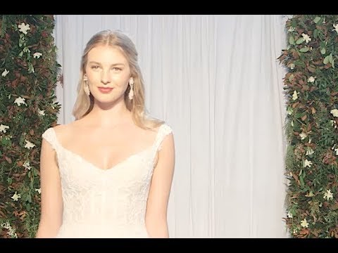 ANNE BARGE New York Bridal Fashion Week Fall 2018 - Fashion Channel