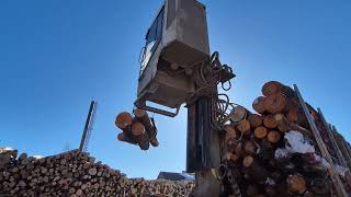 Volvo FH16 r&ouml;nksz&aacute;ll&iacute;t&oacute; teheraut&oacute; | K&eacute;p 4 - Autoline