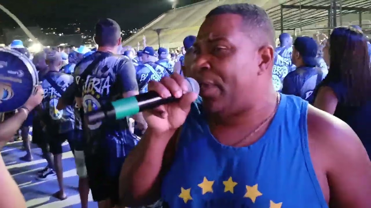 VILA ISABEL 2025 | ENSAIO DE BATERIA NA SAPUCAÍ