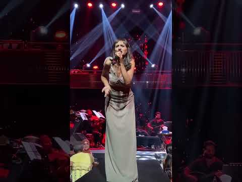Duydum ki Unutmuşsun - Yıldız Tilbe (Canlı Performans)