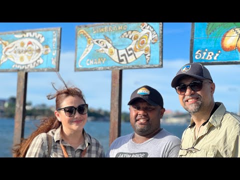 Kunjungan dari artis Ari Sihasale dan Nia Sulkarnain ke kampung Kayopulau (12 Mei 2023)