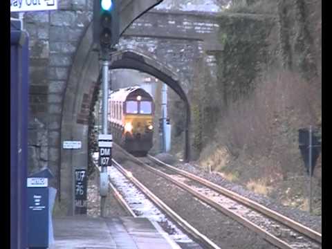 6 x EWS Loco Convoy through Oldfield Park