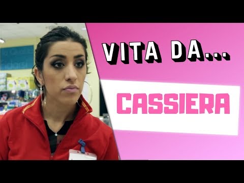 Dolorante spalla destra e tirare il collo Orto tutore sulla caviglia