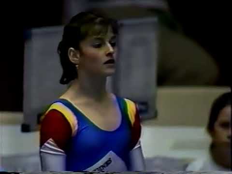 🥇 Cristina Bontas 🇷🇴 FX 9.966 1991 USA vs ROM