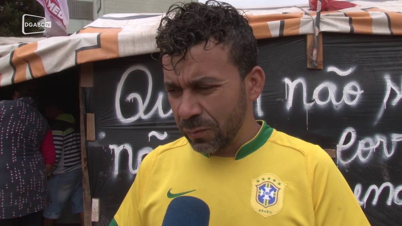 MTST inicia desocupação de área um dia antes do prazo