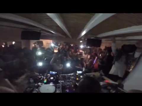 download lagu mp3 mp4 Moni Club Mykonos, download lagu Moni Club Mykonos gratis, unduh video klip Download Moni Club Mykonos Mp3 dan Mp4 Full Gratis