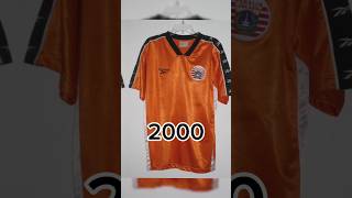 Download lagu Jersey Persija Setiap Tahun🤯🔥#persija #jersey #football #shorts @gibranPratama-fm1gy. mp3