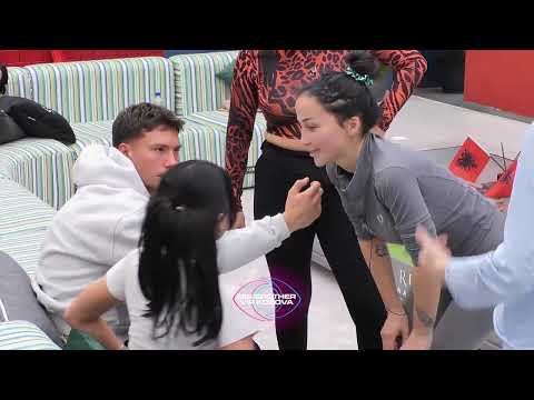 Eskalon debati mes Xhenetës dhe Anisës - përplasje me ofendime të shumta mes tyre