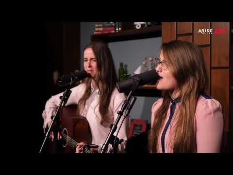 Alisa & Carmina Pantea | Poala hainei Tale