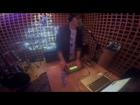 Dudey - Would That Be Too Much (Live at PAM Club)