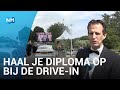 In Hollywoodstijl de middelbare afsluiten
