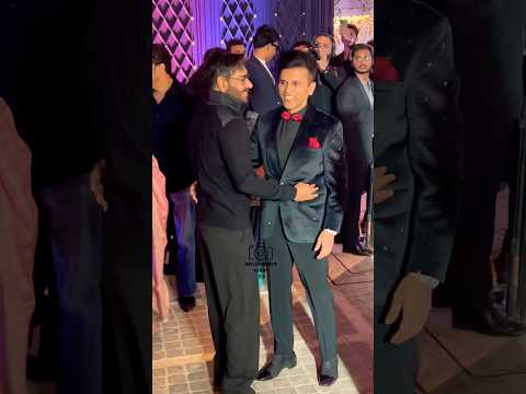 Grand Entry for #ajaydevgan At #anandpandit Birthday party 🎂😍 #ytshorts #trendingshorts #shorts