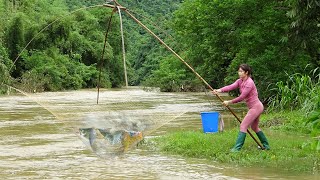 Fishing on the river in flood season, Fishing technique with net, Catch a lots of big fish