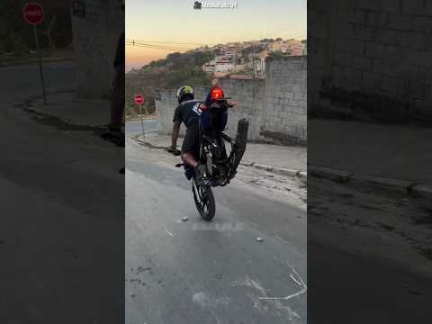 This boy's bike tyre suddenly went out #shortsvideo