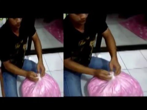 download Cara Bungkus Kado Boneka Besar, download video viral Cara Bungkus Kado Boneka Besar gratis, unduh video klip Cara Bungkus Kado Boneka Besar