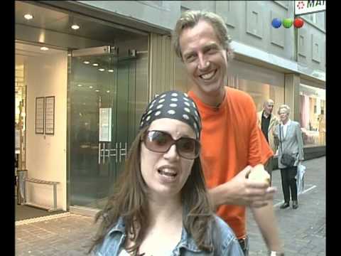 Pifiadas, Flor Y Marley, Calle en Suiza - Por El Mundo