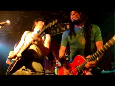 Lantz Lazwell and The Vibe Tribe @ Cirque Du Rawk (@ The Mint) w Eric McFadden; song - 
