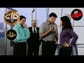 How A Girl Fell On ACP Pradyuman CID Evil Intentions सीआईडी