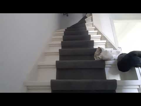 ik val van de trap!!