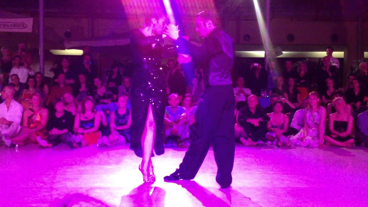 Neri Luciano Piliu y Yanina Quiñones