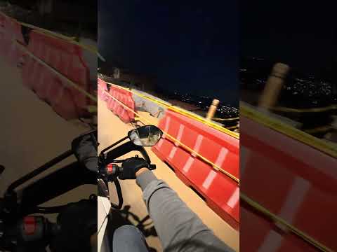 Ruta nocturna improvisada en la mesa de los santos, santander.