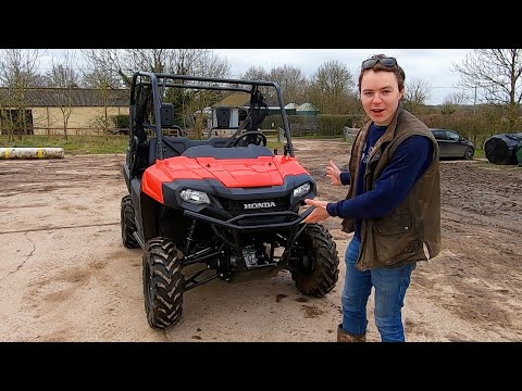 DRIVING THE NEW 2021 HONDA PIONEER 700 FARM BUGGY! IS IT ANY GOOD?