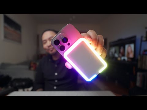 The COOLEST MagSafe Smart Power Bank & Camera Light | Moonside MagLight