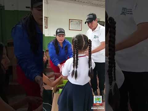 Alcaldía de Pamplonita inicia entrega de kits escolares en instituciones educativas del municipio