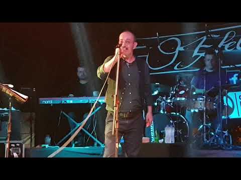 Hüsnü Arkan : Zerdaliler - Düsler Sokagi Live Canli Performans