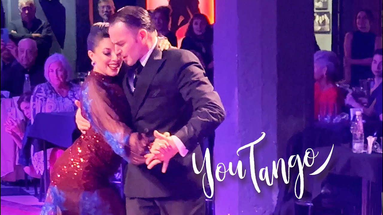 Video thumbnail for Barbara Ferreyra & Agustin Agnez - Que Tiempo Aquel De Ayer